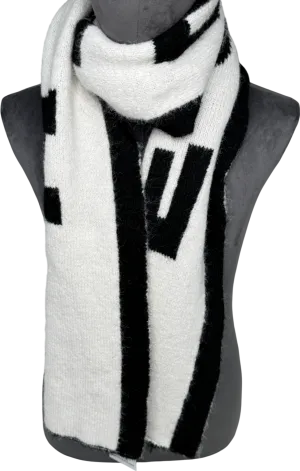 4th & Reckless Black / White Reversible Letti Logo-pattern Knitted Scarf One Size