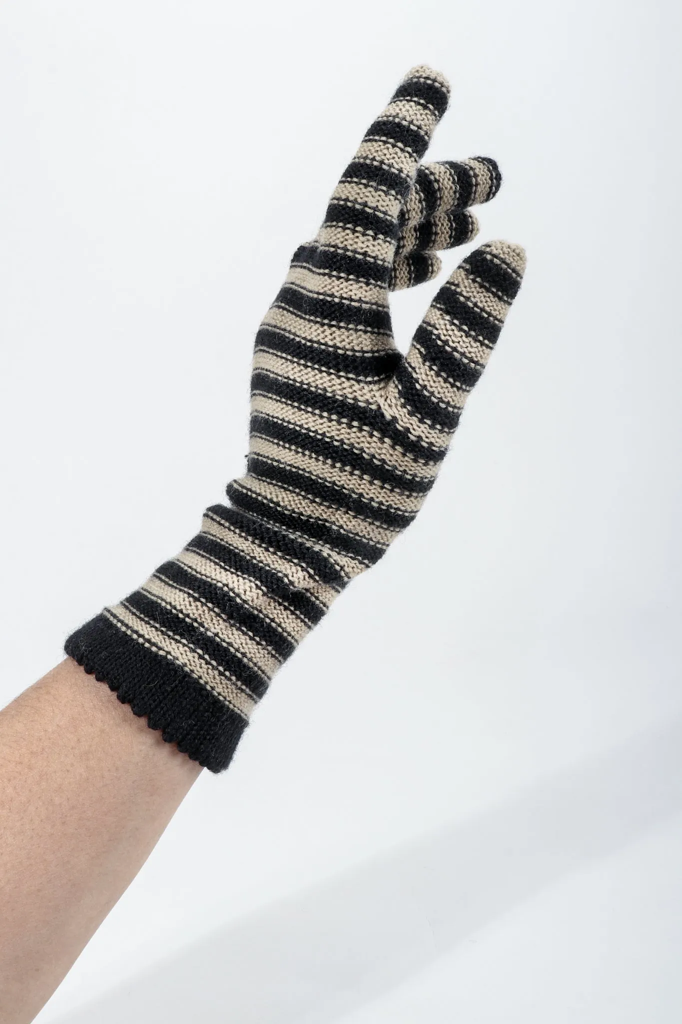 Beige Stripe Knit Gloves