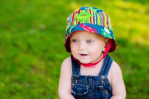 Dino Dude Sun Hat with Green Dinosaur