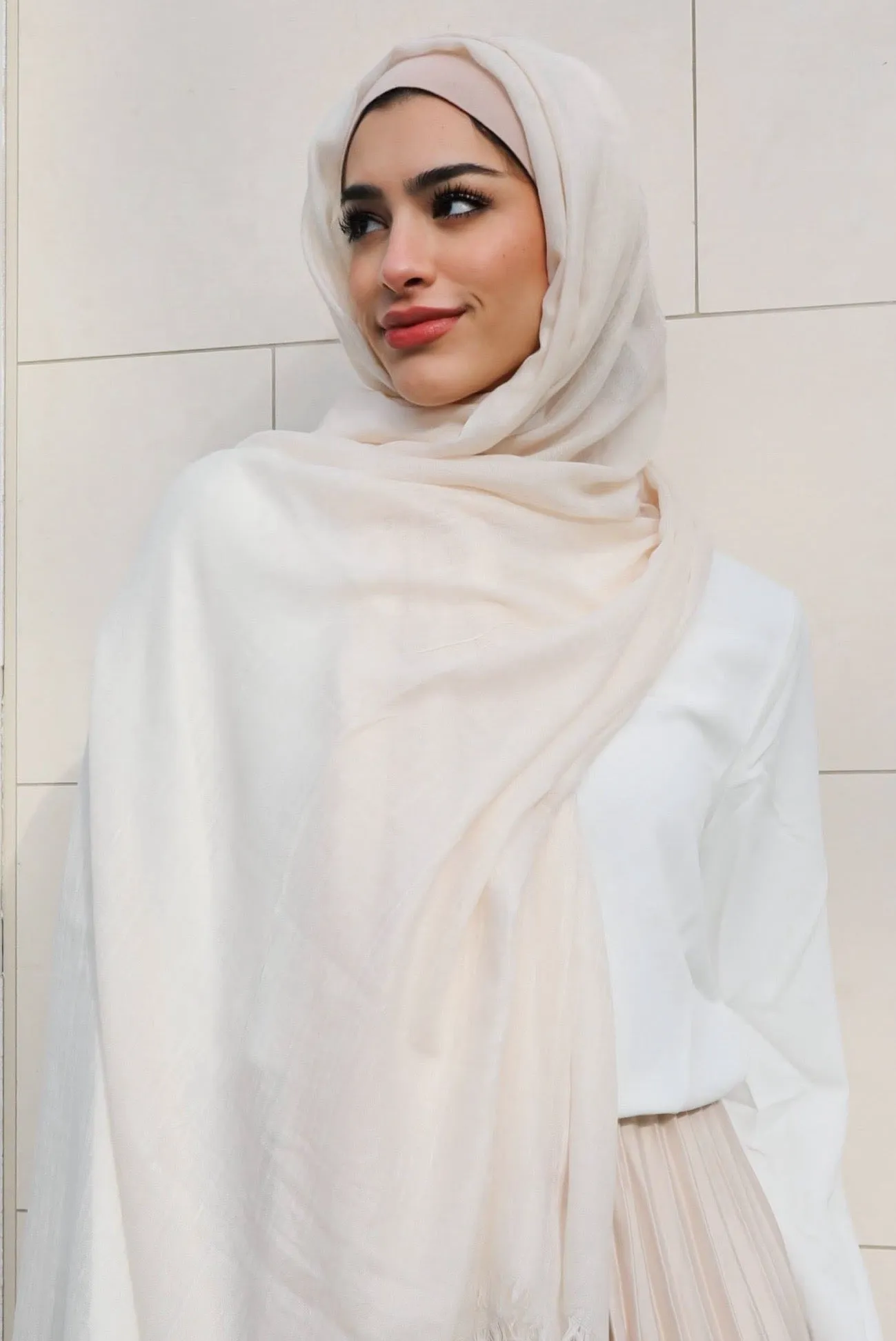 FRENCH VANILLA Woven Viscose