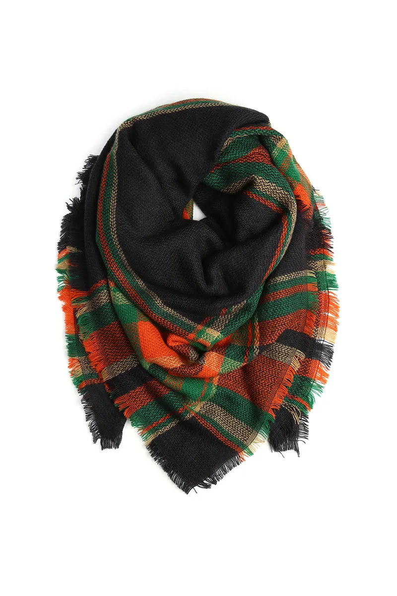 HDF2179 - BLACK TARTAN FRINGED SCARF