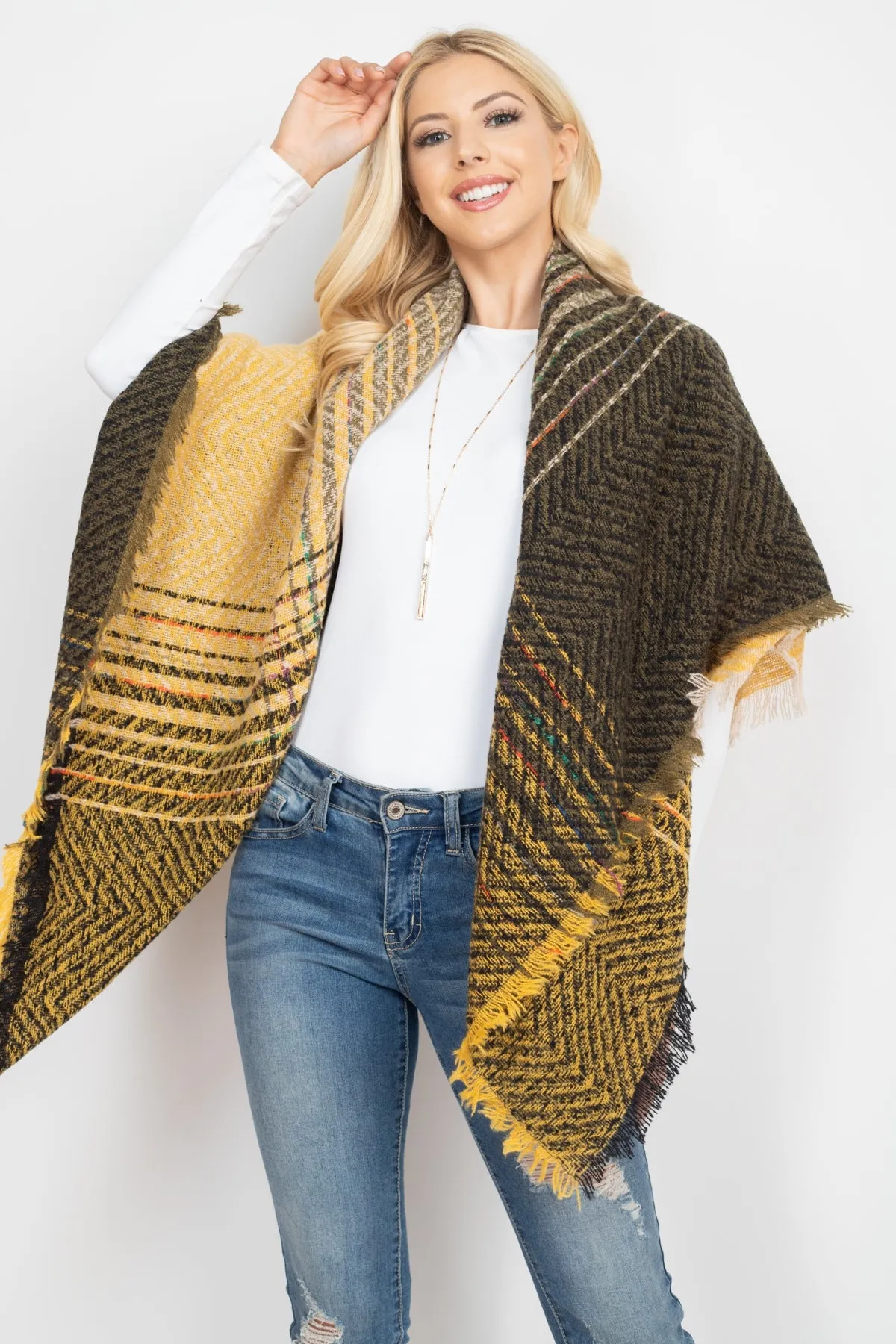HDF2917- TWO TONE BLANKET FRINGED SCARF