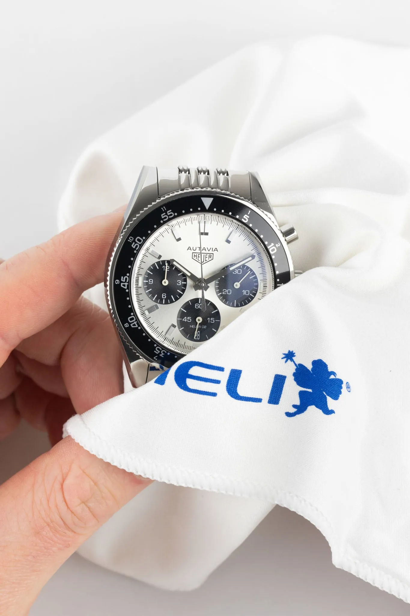 HELI Professional Superfine Microfibre Watch Cleaning Cloth in WHITE