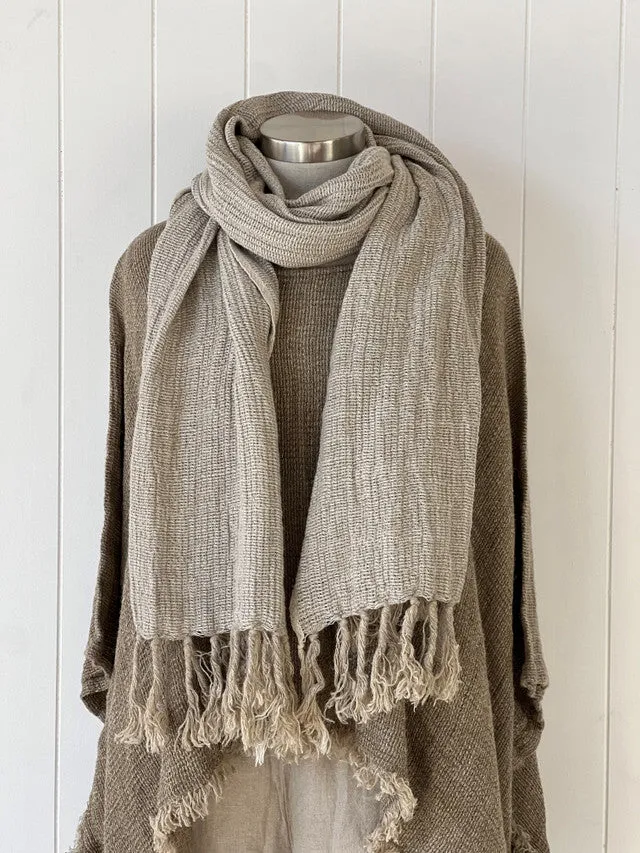 Petra Fringed 100% Linen Scarf