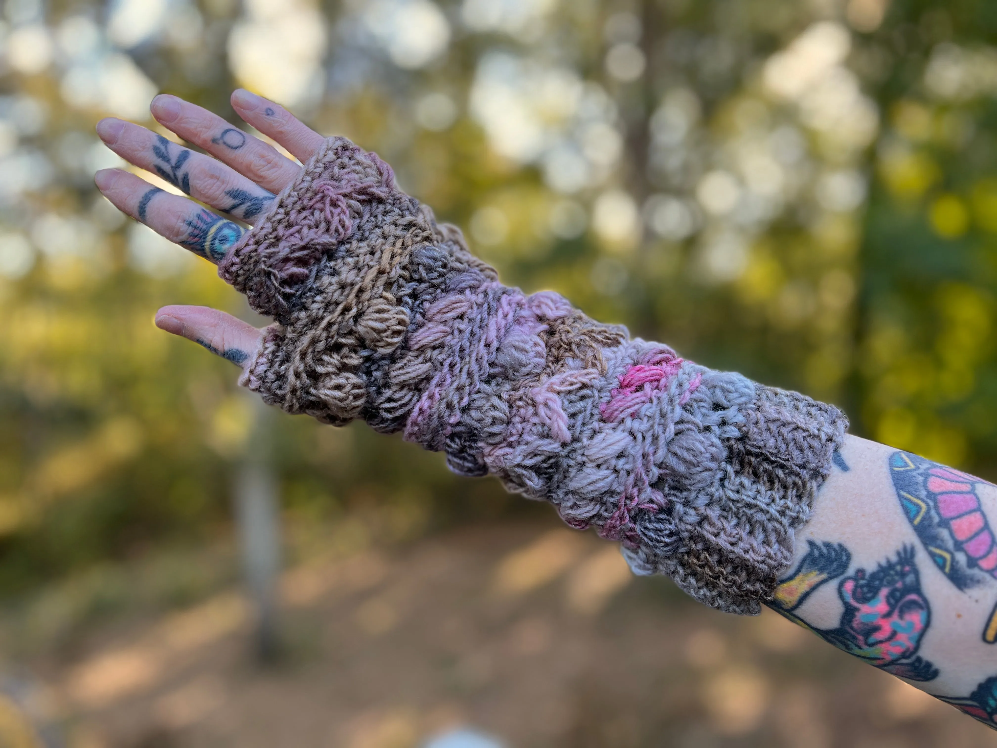 Radiant Fable Gloves