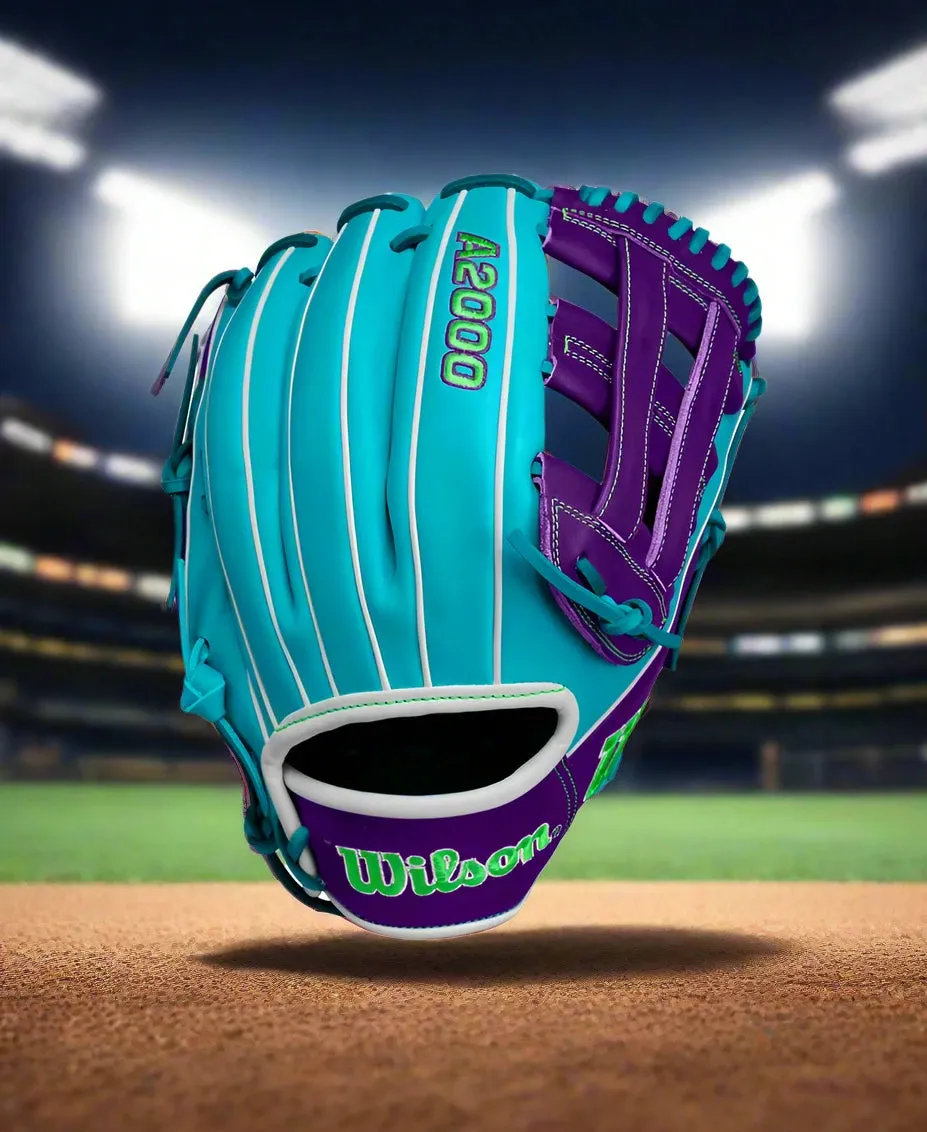 Wilson Winter 2024 A2000® DW5 12" Baseball Glove