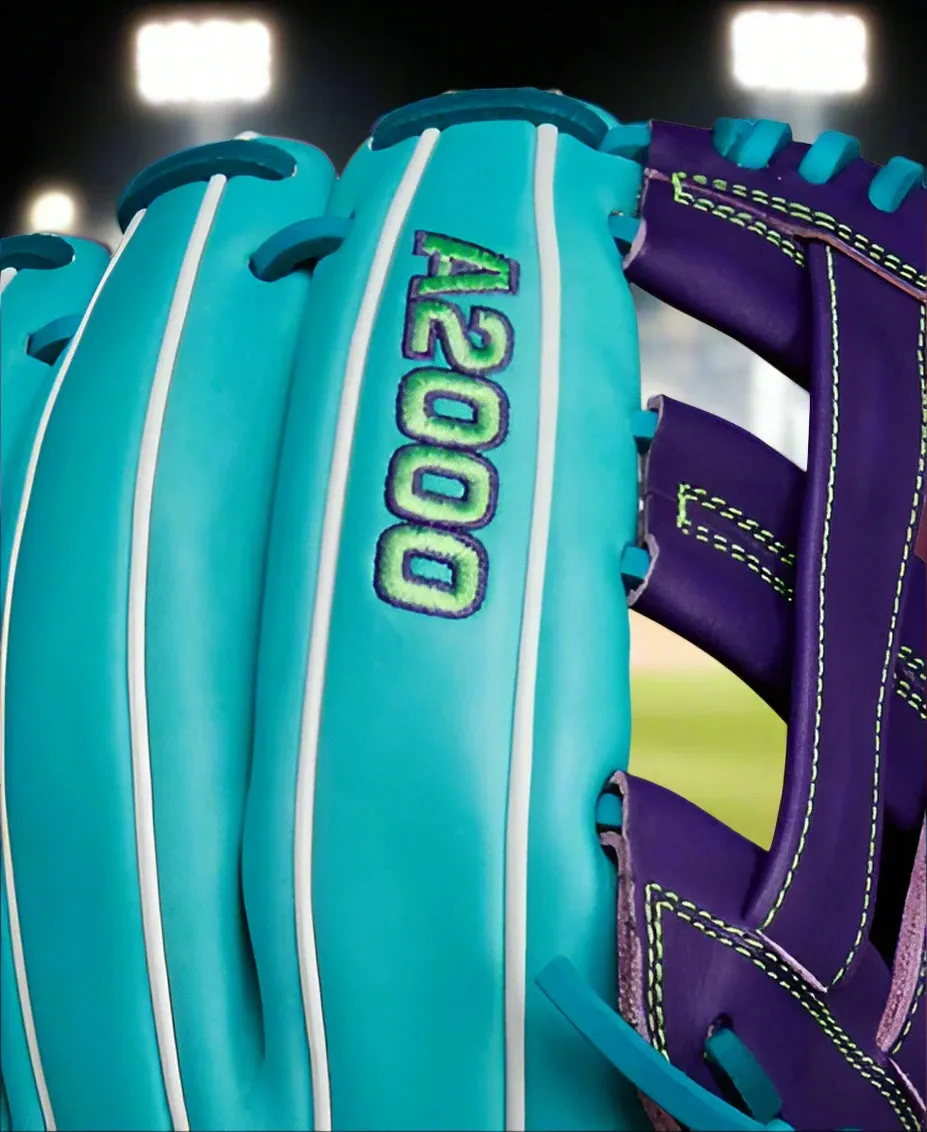 Wilson Winter 2024 A2000® DW5 12" Baseball Glove