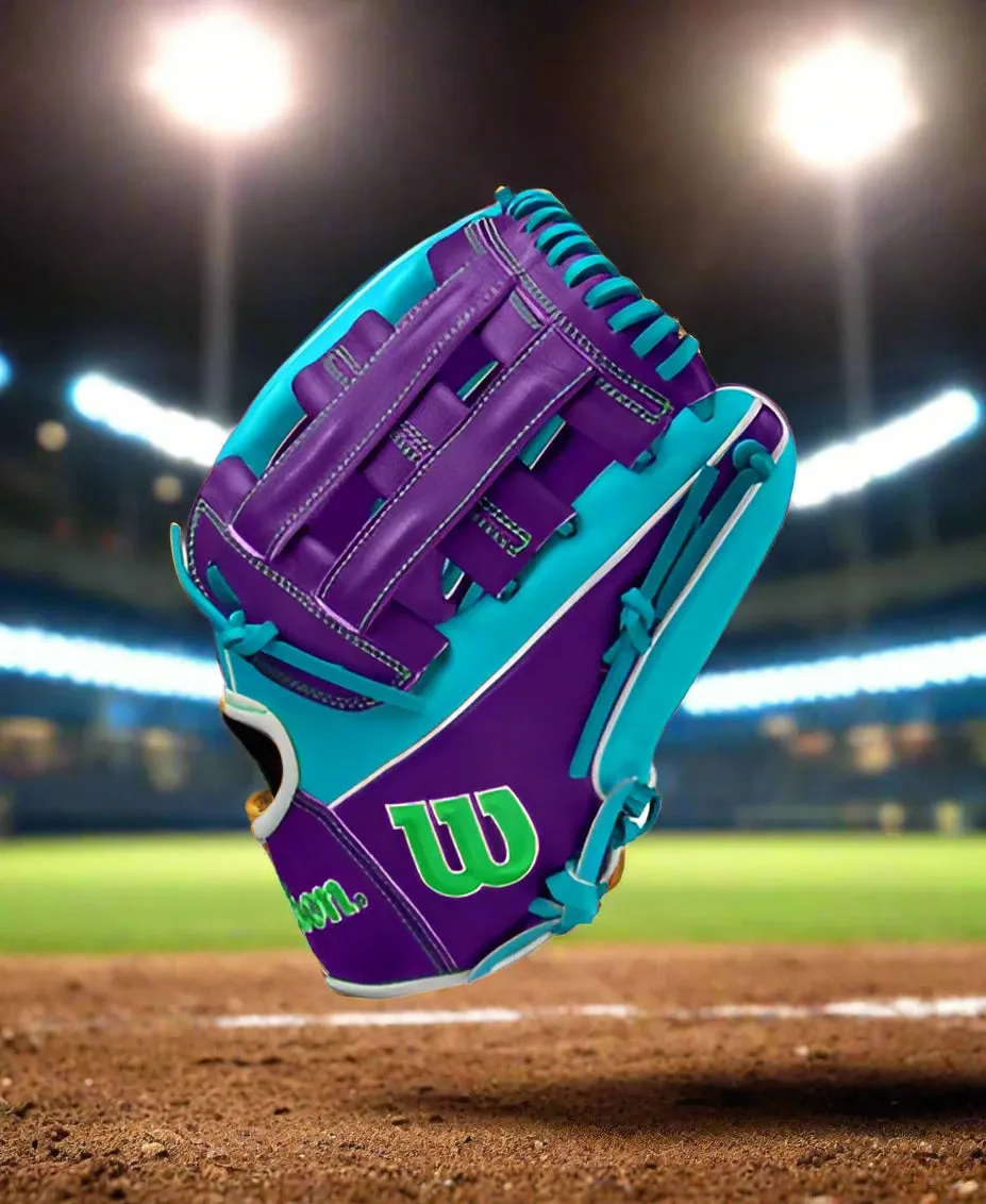 Wilson Winter 2024 A2000® DW5 12" Baseball Glove